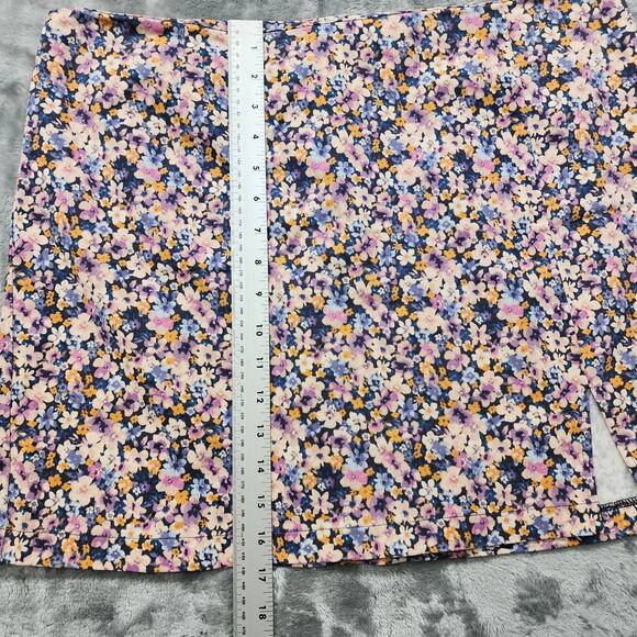 Wild Fable Skirt Womens 18 Pink Purple Blue Floral Mini Side Leg Slit Back Zip - Picture 6 of 7